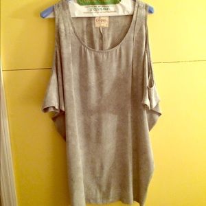 Gypsy open shoulder grey dress