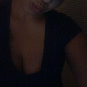 Meet your Posher, Becca