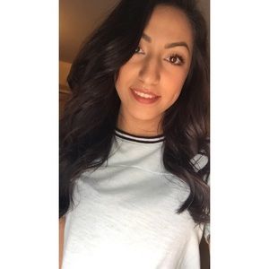 Meet your Posher, Nereida