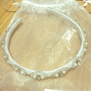 Bridal headband with beading