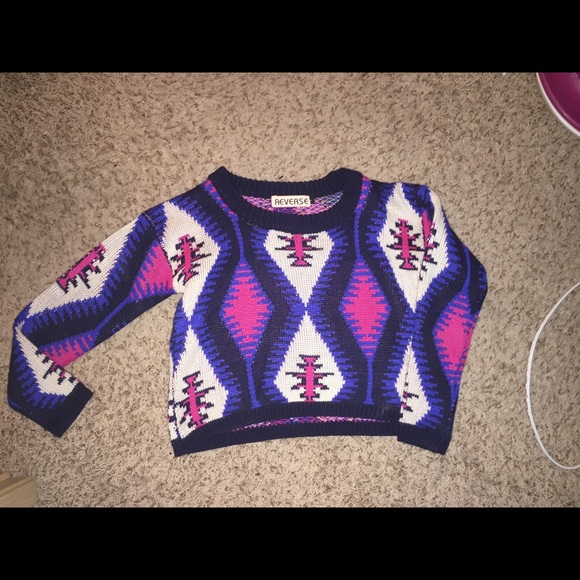 Printed crop sweater