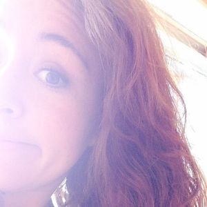 Meet your Posher, April