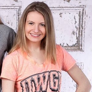 Meet your Posher, Sara