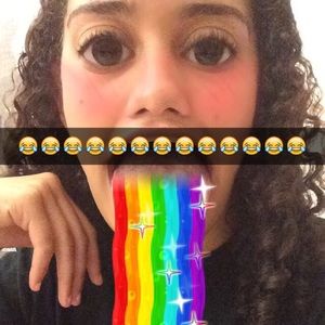 Meet your Posher, Joneisha