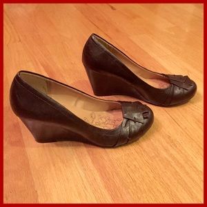 Chinese Laundry Wedges