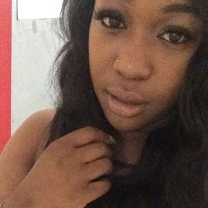 Meet your Posher, Jamila