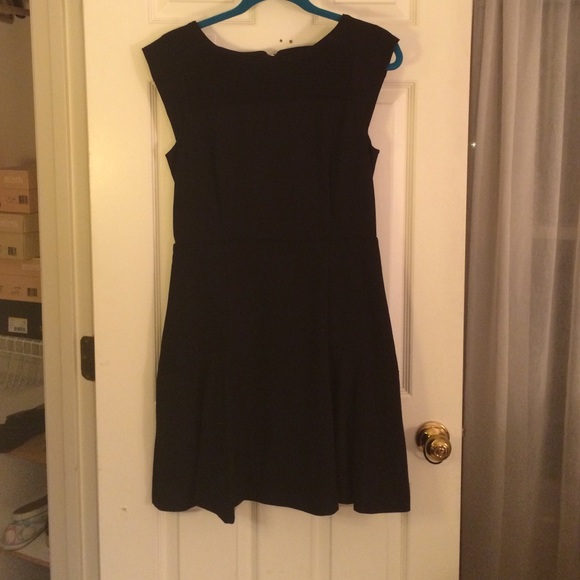 Little Black Dress - Picture 1 of 4