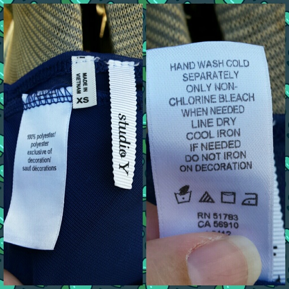 NWOT Beautiful Blue Top w/ Detail - Picture 4 of 4