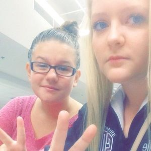 Meet your Posher, Lily