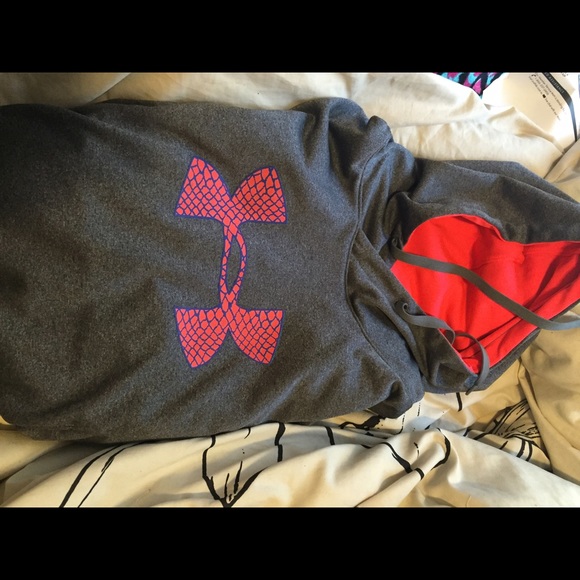 Under Armour hoodie