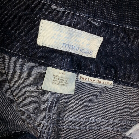 Capris - Picture 2 of 2
