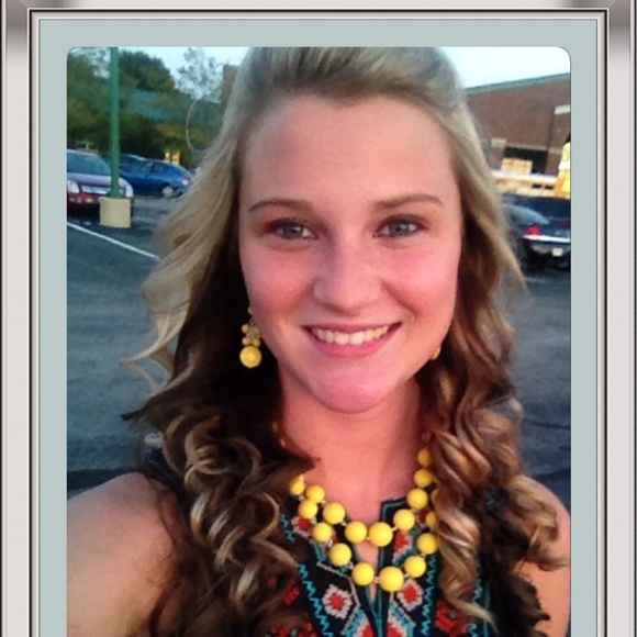 Meet your Posher, Mackenzie