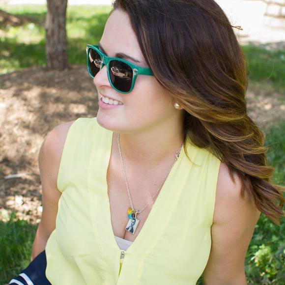 Meet your Posher, Caitlin - Picture 1 of 1