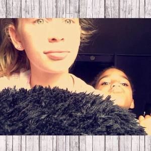 Meet your Posher, Briana