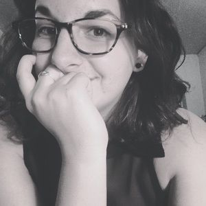 Meet your Posher, Cara