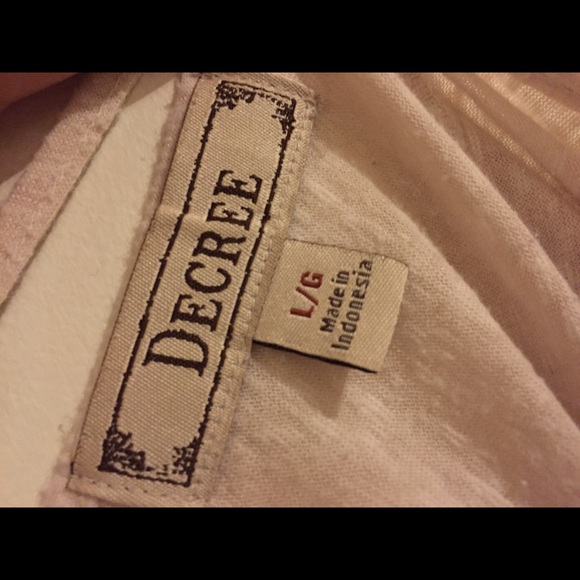 Aztec Print Top - Picture 3 of 3