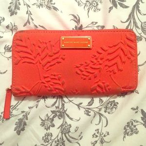 Marc Jacobs wallet