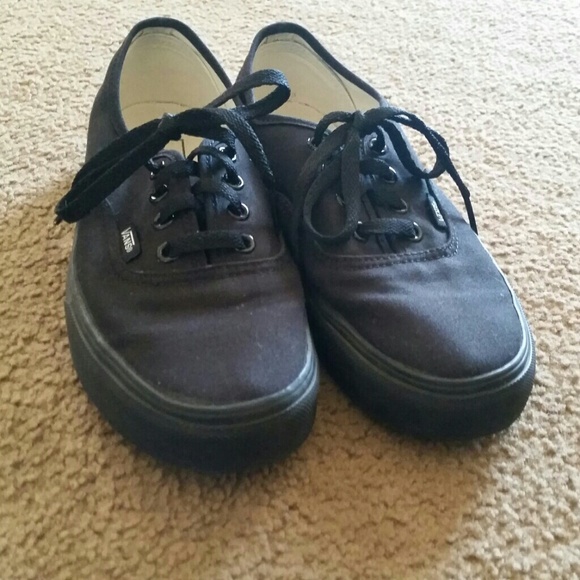 Vans Shoes - Vans Shoes black on black