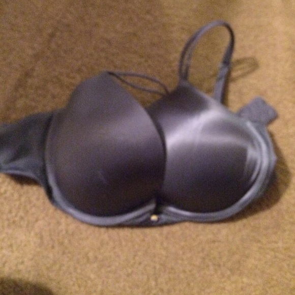 32 DD Victoria's Secret PUSH UP bra