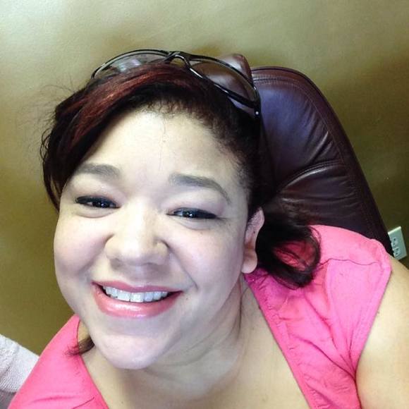 Meet your Posher, Elizabeth - Picture 2 of 8