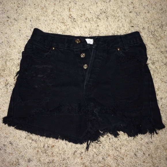 Brandy Melville shorts