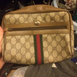 Vintage gucci clutch