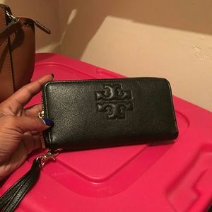 Beautiful Tory Burch Wallet