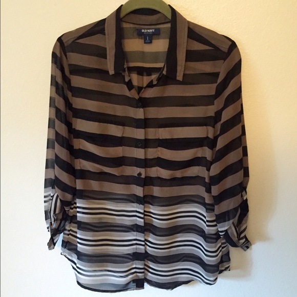 ❌SOLD❌ Striped Button Up