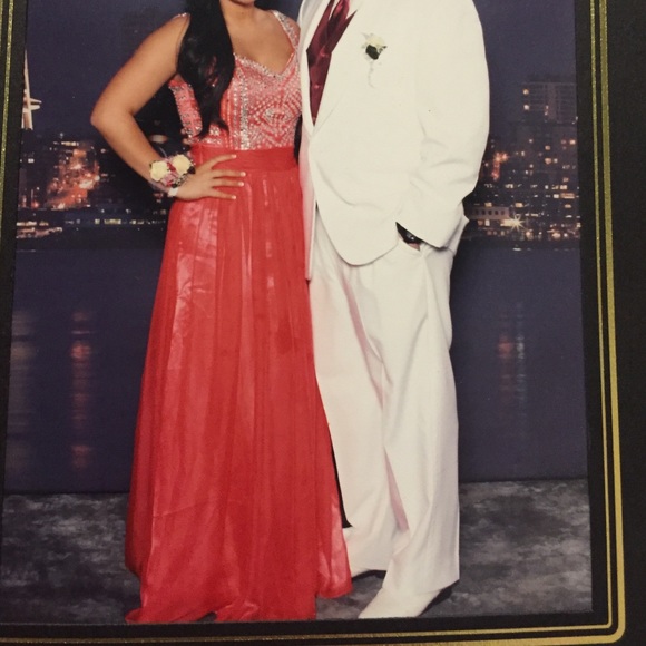 Coral Sequined prom dress - Picture 2 of 4