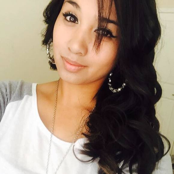 Meet your Posher, Arianna