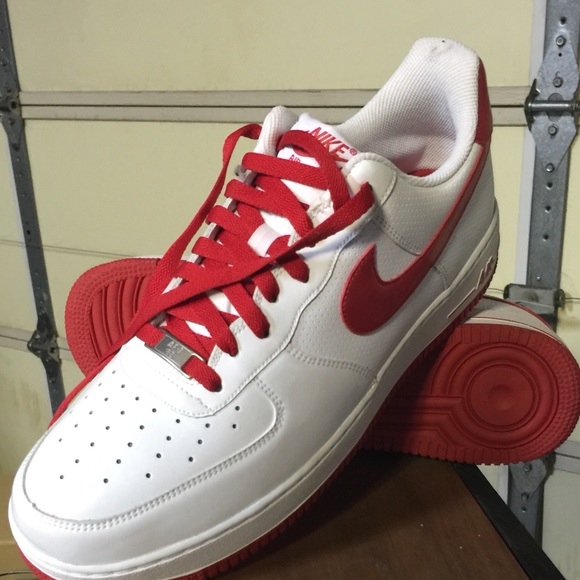 BRAND NEW Nike Air Force