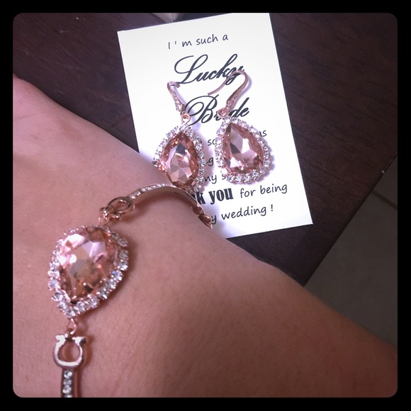 Rose gold crystal earrings and bracelet set