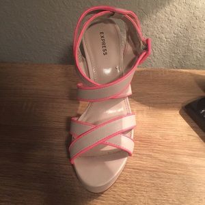 Express heels