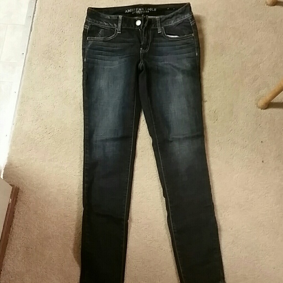 American eagle jeans.