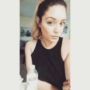 Meet your Posher, Annette