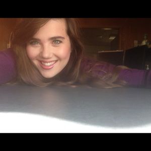 Meet your Posher, Hannah