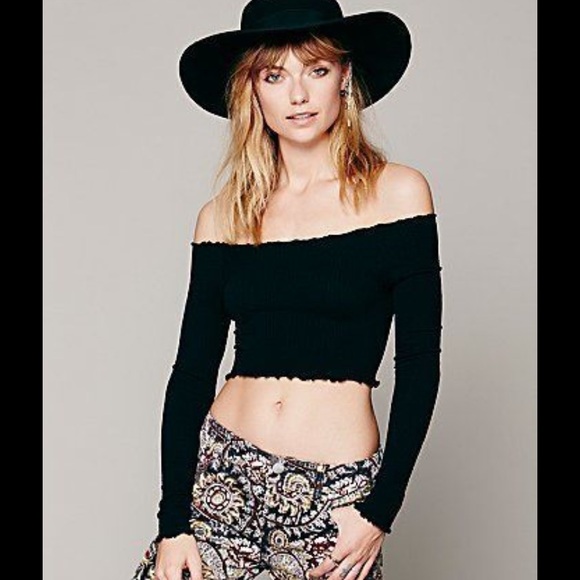 Free People Off the Shoulder Long Sleeve Crop