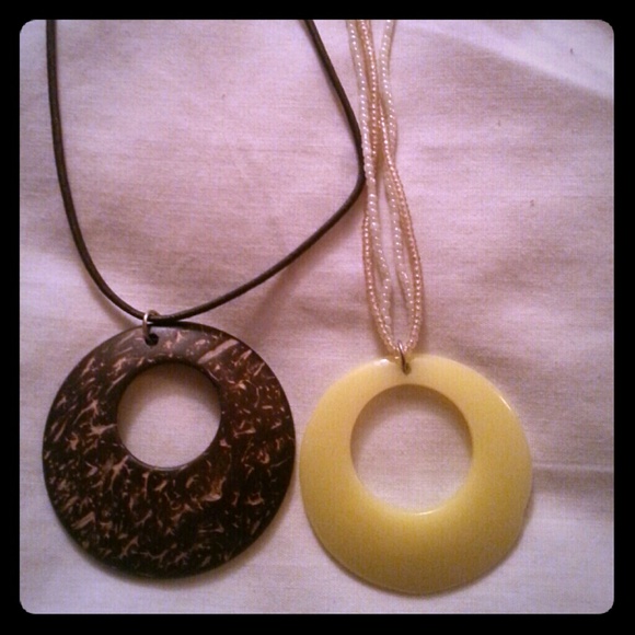 Lot of 1960's inspired ring pendant necklaces