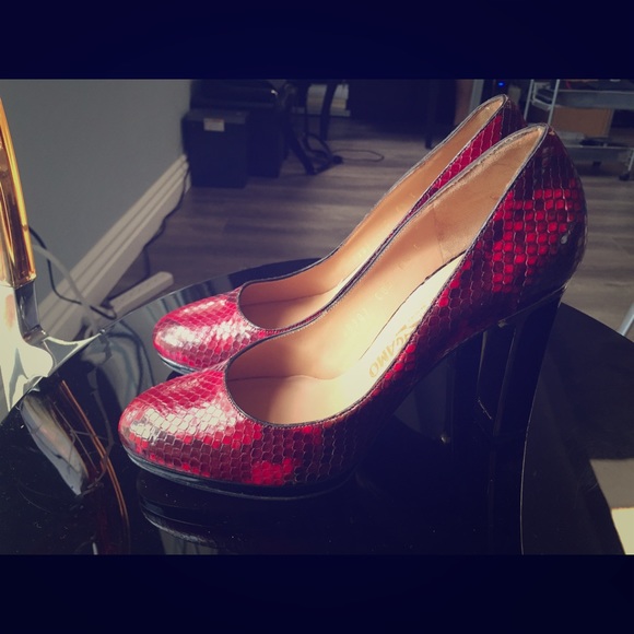AUTH Brand New Ferragamo Snake Skin Shoes