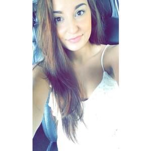 Meet your Posher, Cassie