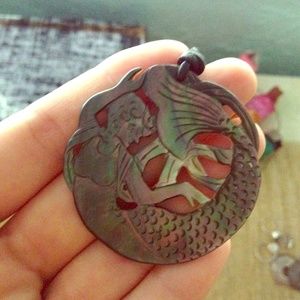 Mother of Pearl Mermaid Necklace