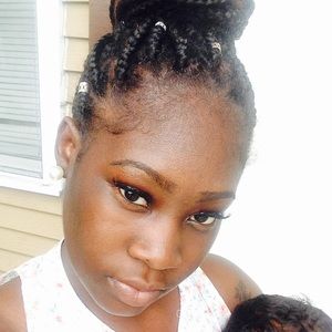 Meet your Posher, Natasha