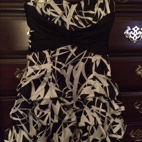 Strapless dress