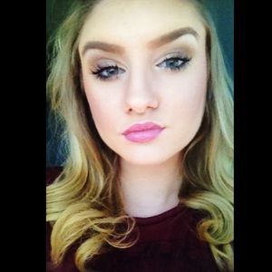 Meet your Posher, Jade