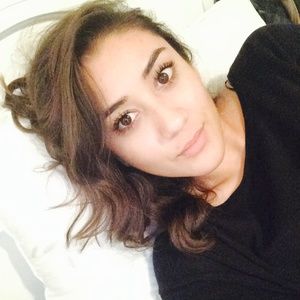 Meet your Posher, Jacqueline