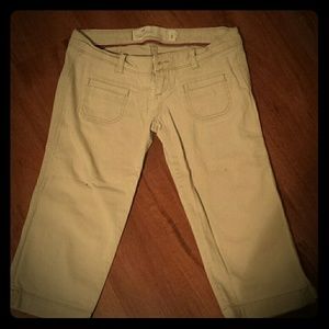Size 0 Hollister capris