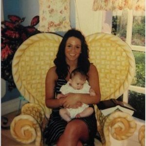 Meet your Posher, Hillary