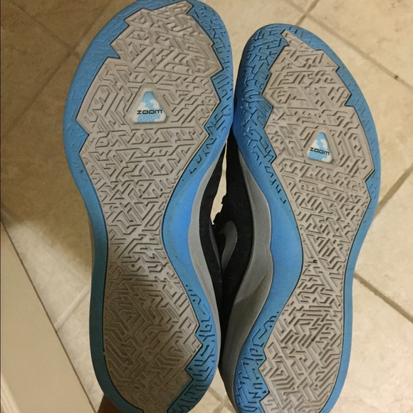 Nike - Picture 3 of 3