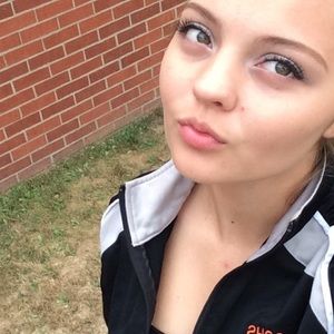 Meet your Posher, Erin