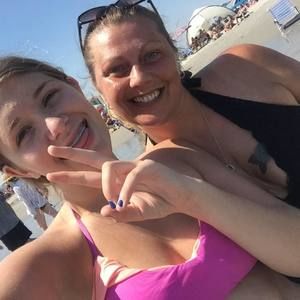 Meet your Posher, Karlie